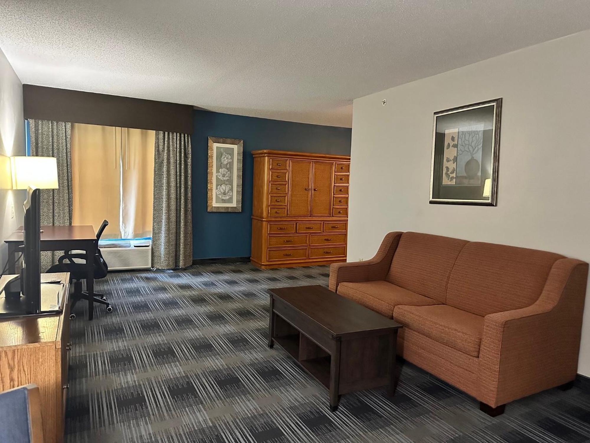 Holiday Inn Express And Suites Meriden By Ihg Exterior foto