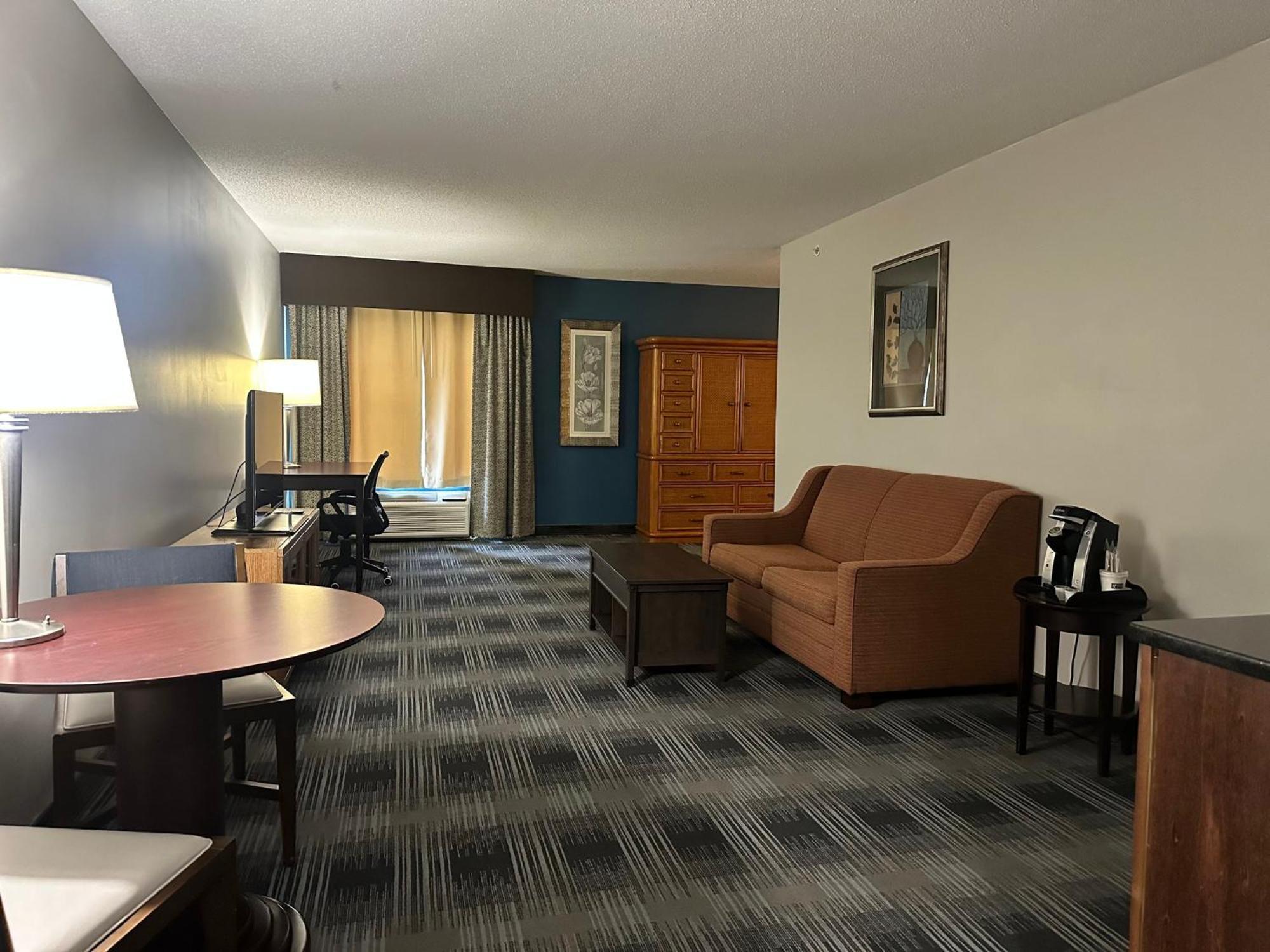 Holiday Inn Express And Suites Meriden By Ihg Exterior foto