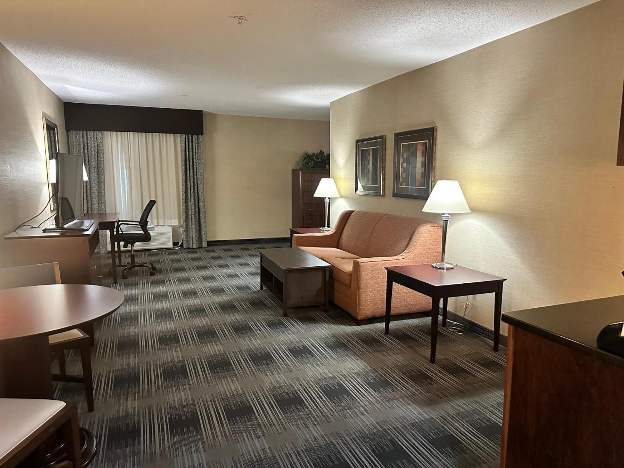 Holiday Inn Express And Suites Meriden By Ihg Exterior foto