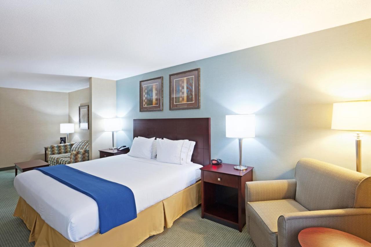 Holiday Inn Express And Suites Meriden By Ihg Exterior foto